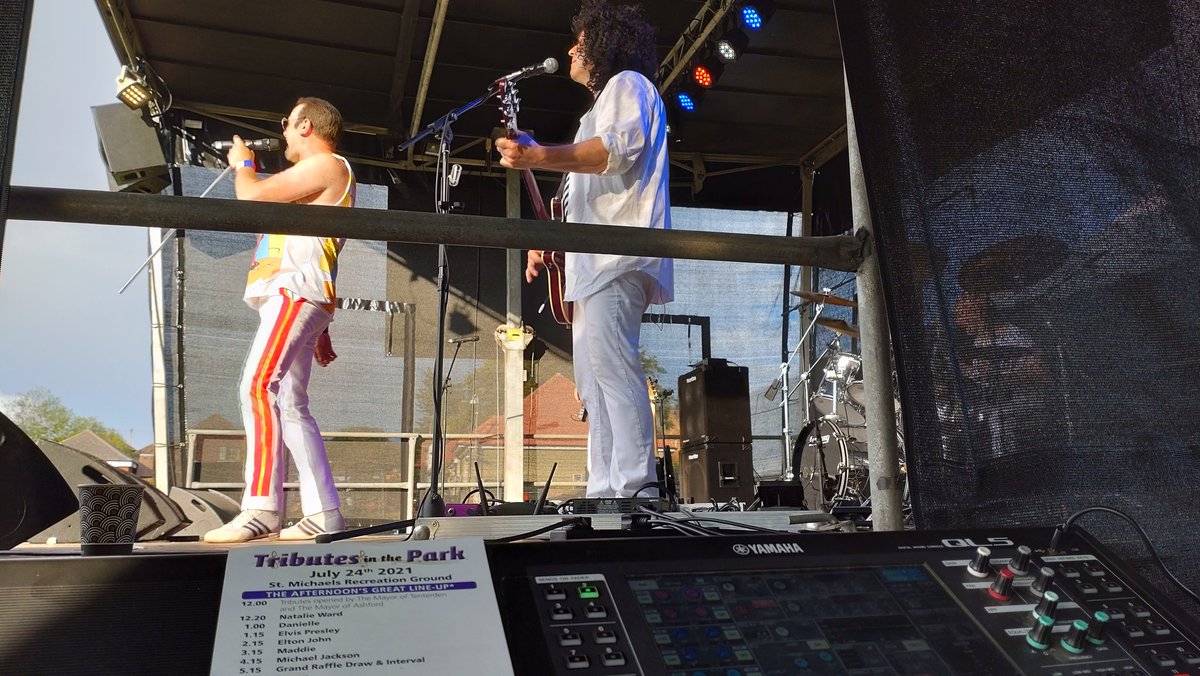 We're live and loving it! It's great to be back with bands, audiences and of course the British weather! #liveevents #livemusic #nicetobeinperson #makesachangefromhybrid