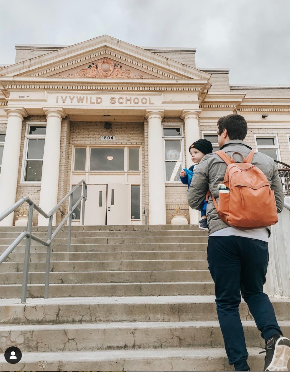 Arms full, heart even more full. 

📸: <a href="/abbie/">abbie</a>.hill