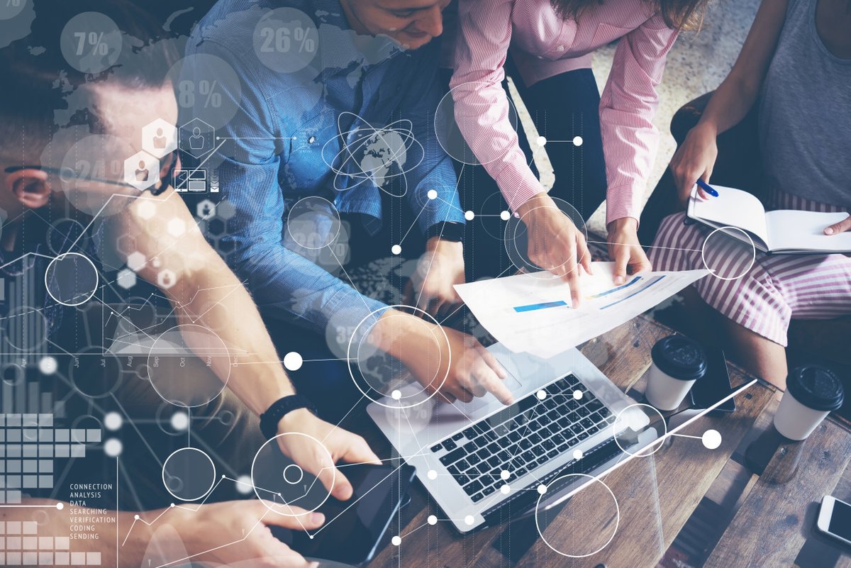 CrossITServices's tweet image. Collaborating with others can help in progression of a project.
💡Collect ideas and share duties to ensure a well-made solution.
crossit.com/collaborating-…
#Collaboration #FileMakerDevCon #FileMaker #Community