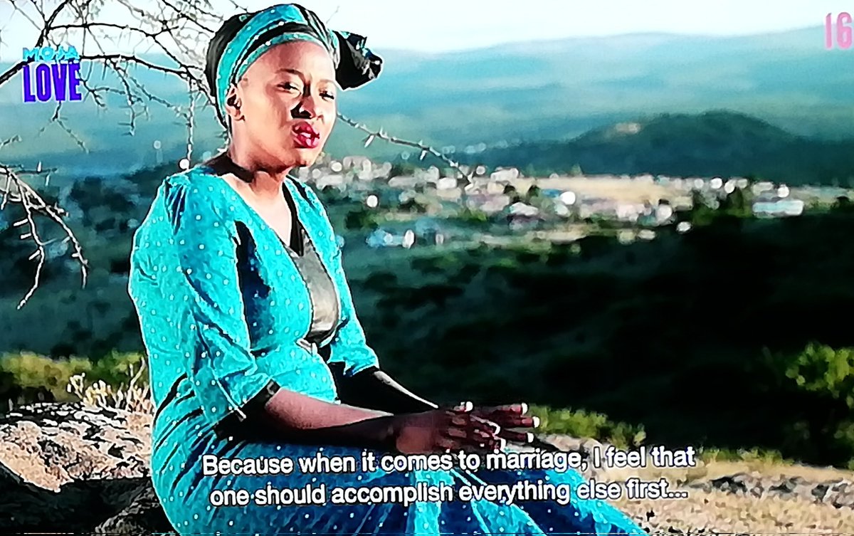 mbali_ndlela's tweet photo. Not Siyacela and Thando being against maBongi getting married at 19 when they got married at 16. #IsencaneLengane https://t.co/Mll1obHgQg