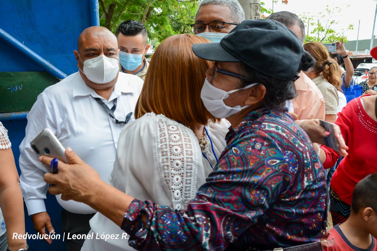 Familias Nicaragüenses  salen a verificarse para garantizar  su voto este próximo  7 de Noviembre.
#24Y25VERIFICANDONOSGANAMOSTODOS