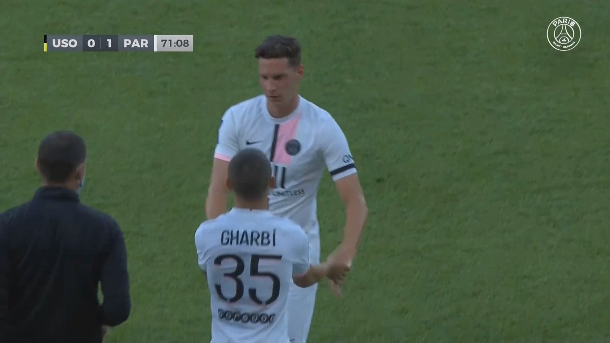 Paris Saint Germain F C On Twitter Youngster Gharbi Comes In For Draxler He Is Given 20 Minutes Of Playing Time With The A Team Psg Psguso