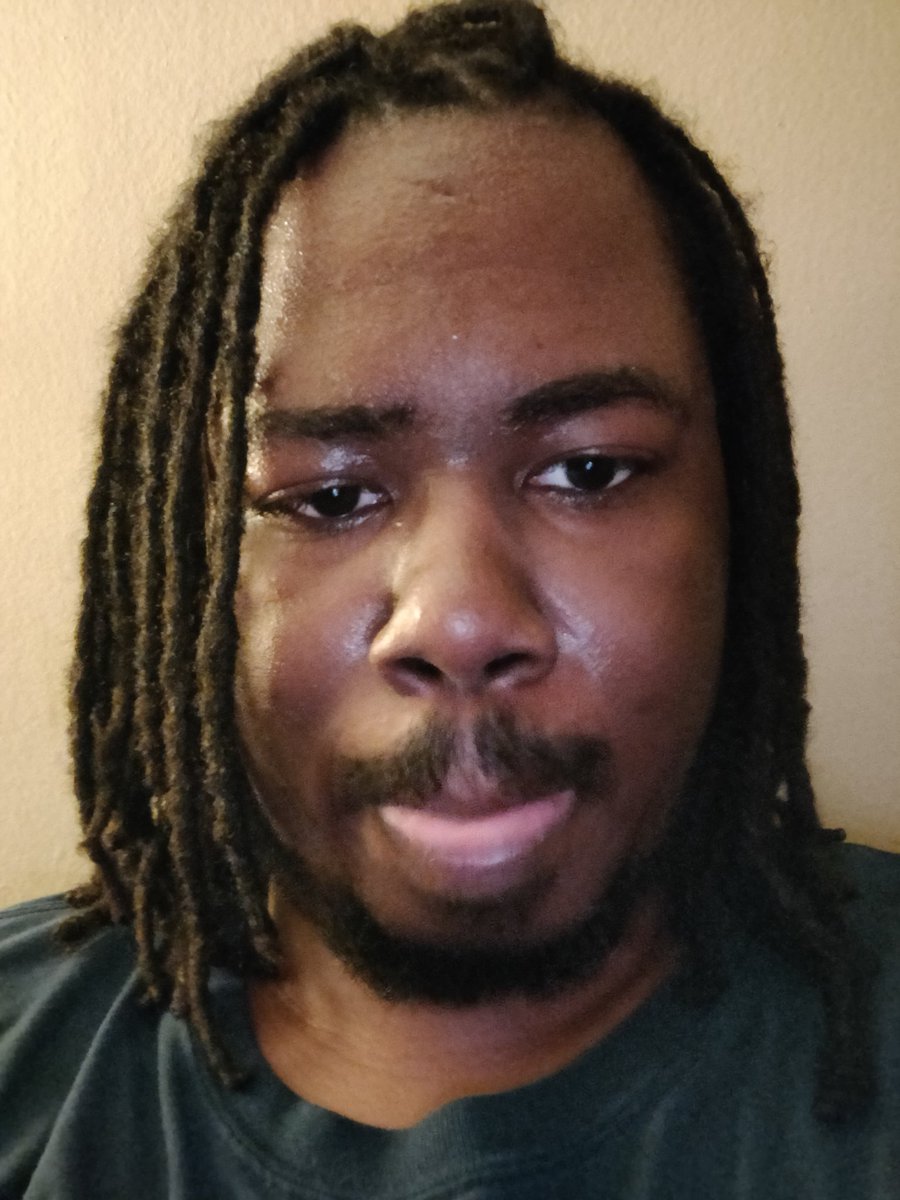 DOFGuy's tweet photo. I'm Dale, the @DOFGuy 

I like eating snacks after midnight, taking long walks in circles around my house and cooking healthy and nutritious meals while still succumbing to trash later on. I can change, follow me on Twitter and Youtube to see how.

https://t.co/ALMZodWD0x https://t.co/tZraOXtdg1