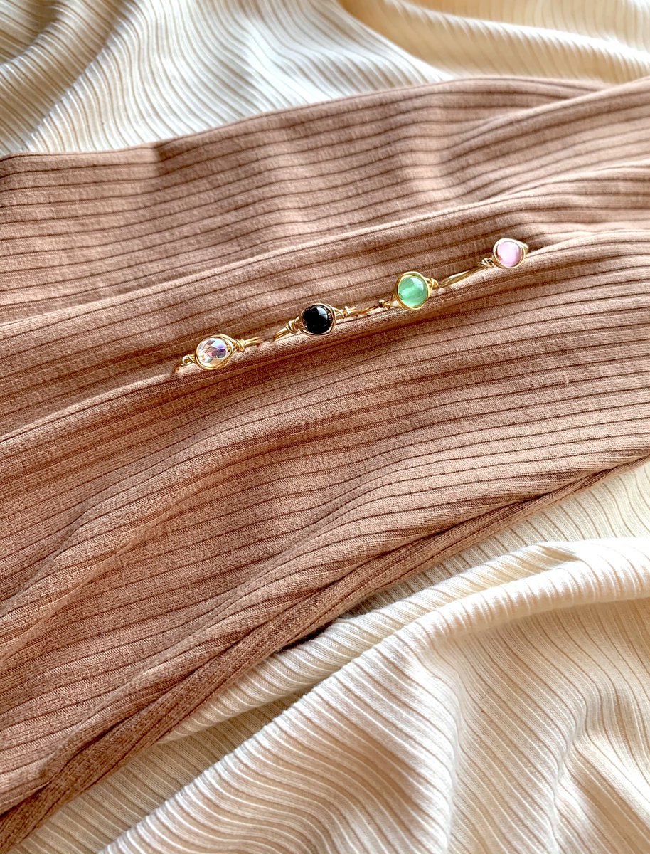 ALL rings in my shop are still 30% off! 💍🌿

No code necessary it will apply at checkout! 

get yours below 🖤