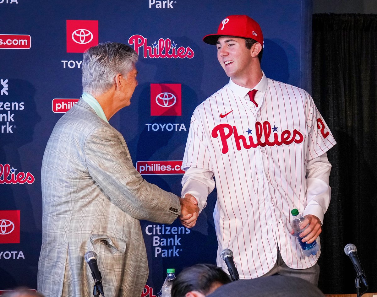 Phillies tweet picture