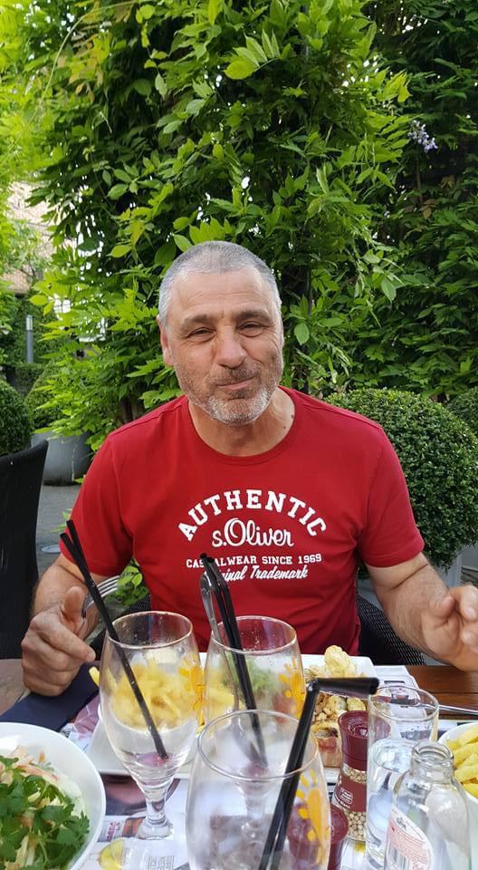 Sam19632's tweet image. Een foto die door mijn madam gemaakt is, dat telt niet als #mannenselfie zeker?