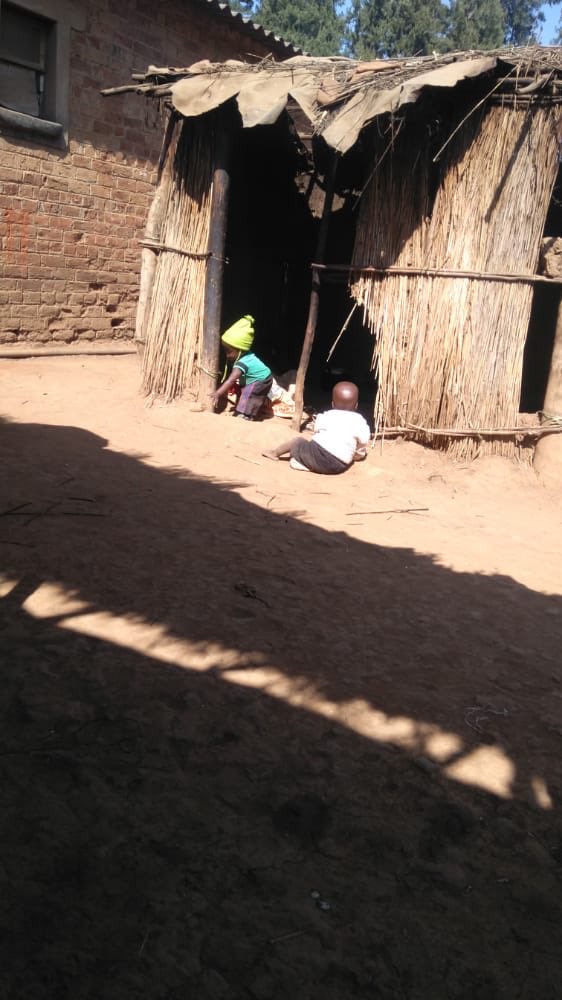 fortunechasi's tweet photo. Just discovered a lady with triplets. Has 5 other children. The trips have kwashiorkor. No clothes . If you feel like donating anything pse let me know. Food is a big issue.medicines too. https://t.co/ZvldeZZdR7