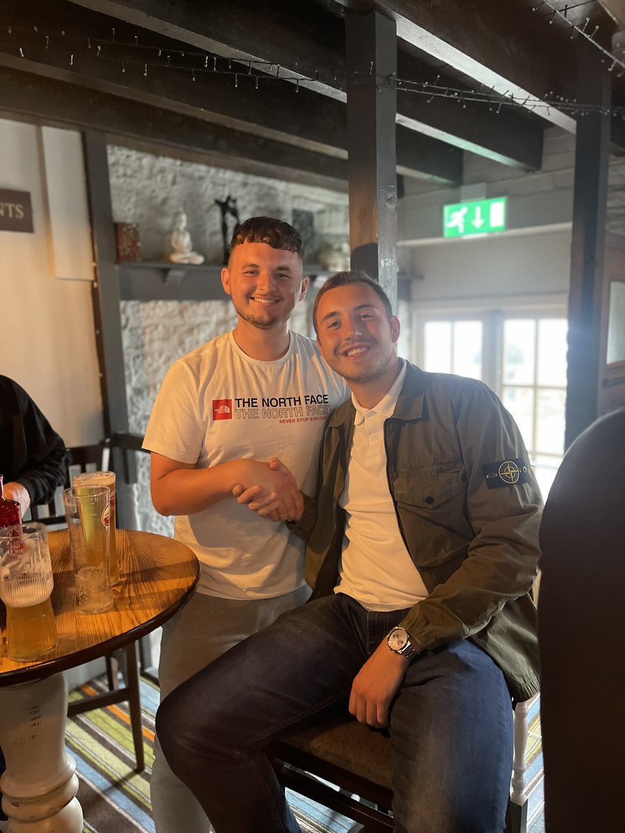 🚨 NEW SIGNING 🚨

Please welcome <a href="/hatton_jake/">Jake Hatton</a> to Village for the 21/22 season after impressing at feeder club <a href="/swallownestfc/">Swallownest FC</a> in pre season

UTV 🧡