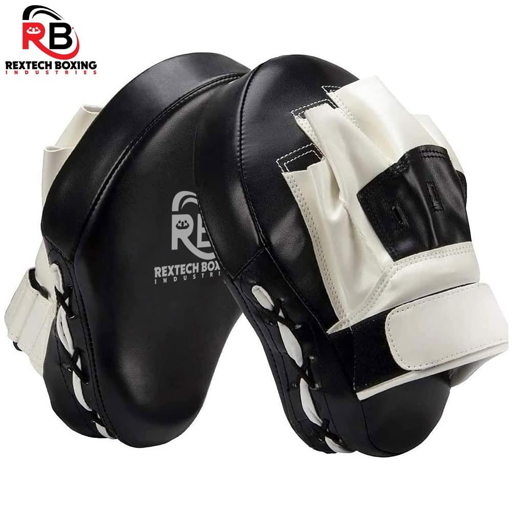 RextechI's tweet image. Leatherette Training Hand Pads,Ideal for Karate,

#handpads #boxing #boxingtraining #boxingworkout #boxinglife #boxingday #boxinggym #boxinggloves #boxingnews #boxingworld #boxingdrills #boxingfanatik #boxingheads #boxinglifestyle #boxingnight #boxinggirl #boxingfitnes