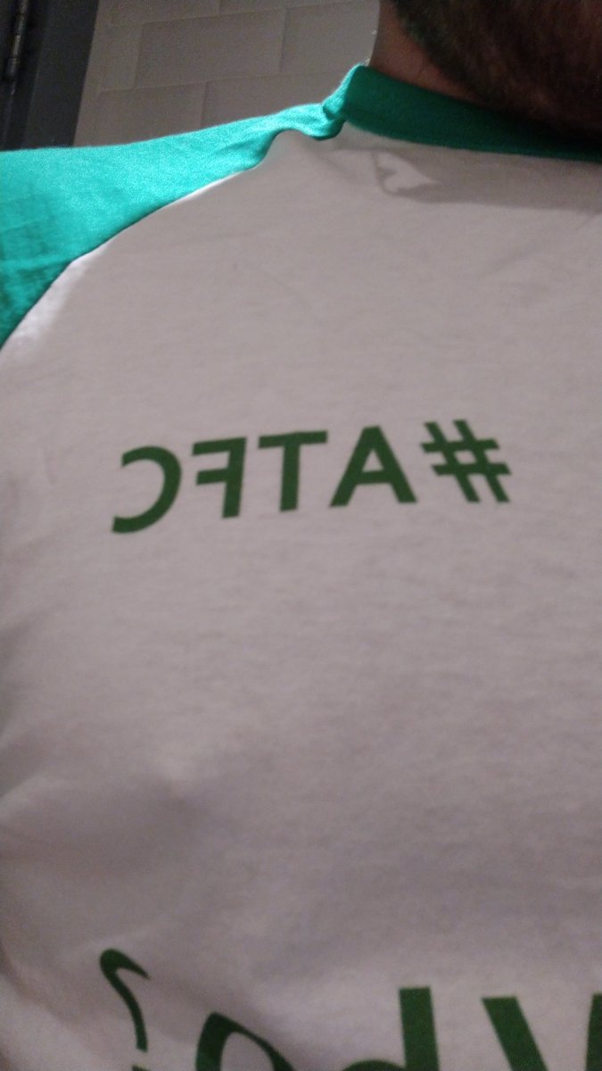 BoringRobbins tweet media