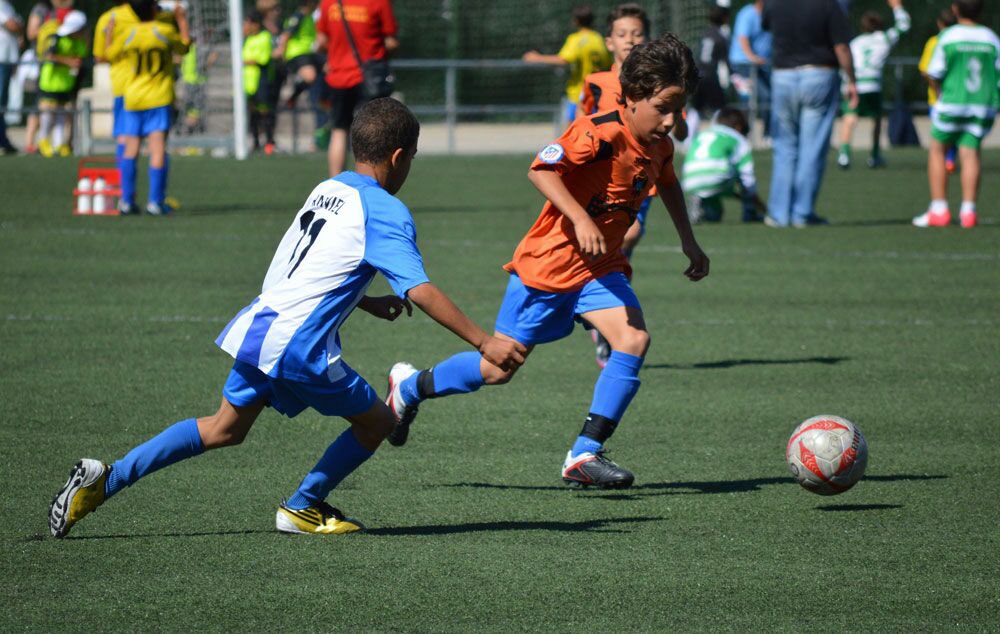 _villasevil's tweet photo. Pongo punto y final a mi etapa en el @CFTalavera_ . Han sido 10 años de crecimiento futbolístico pero sobre todo personal. Agradecido a todas las personas del club que me han ayudado en todo momento. Aquí un blanquiazul más!! 💙💙 https://t.co/LATp5Ew2DI