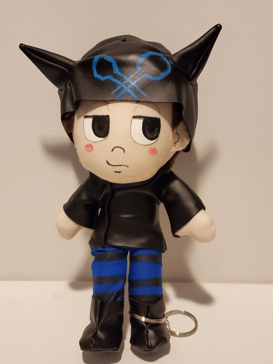 UTP_Ryoma's tweet photo. ☾ ― Guess who just ordered a Ryoma Hoshi 9 inch plus,,,, https://t.co/UgFZKcw2cb