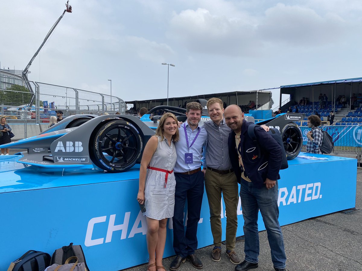 PoletoPoleEV's tweet photo. Just want to say a huge thank you to this amazing gang of people from @EnelXGlobal
Thank you for organising such a great, safe & compliant day at @FIAFormulaE
Look forward to catching up with you again very soon 🙏🏻
#LondonEPrix #Formula #XforSpeed #EnelX https://t.co/l6elq3MUuE