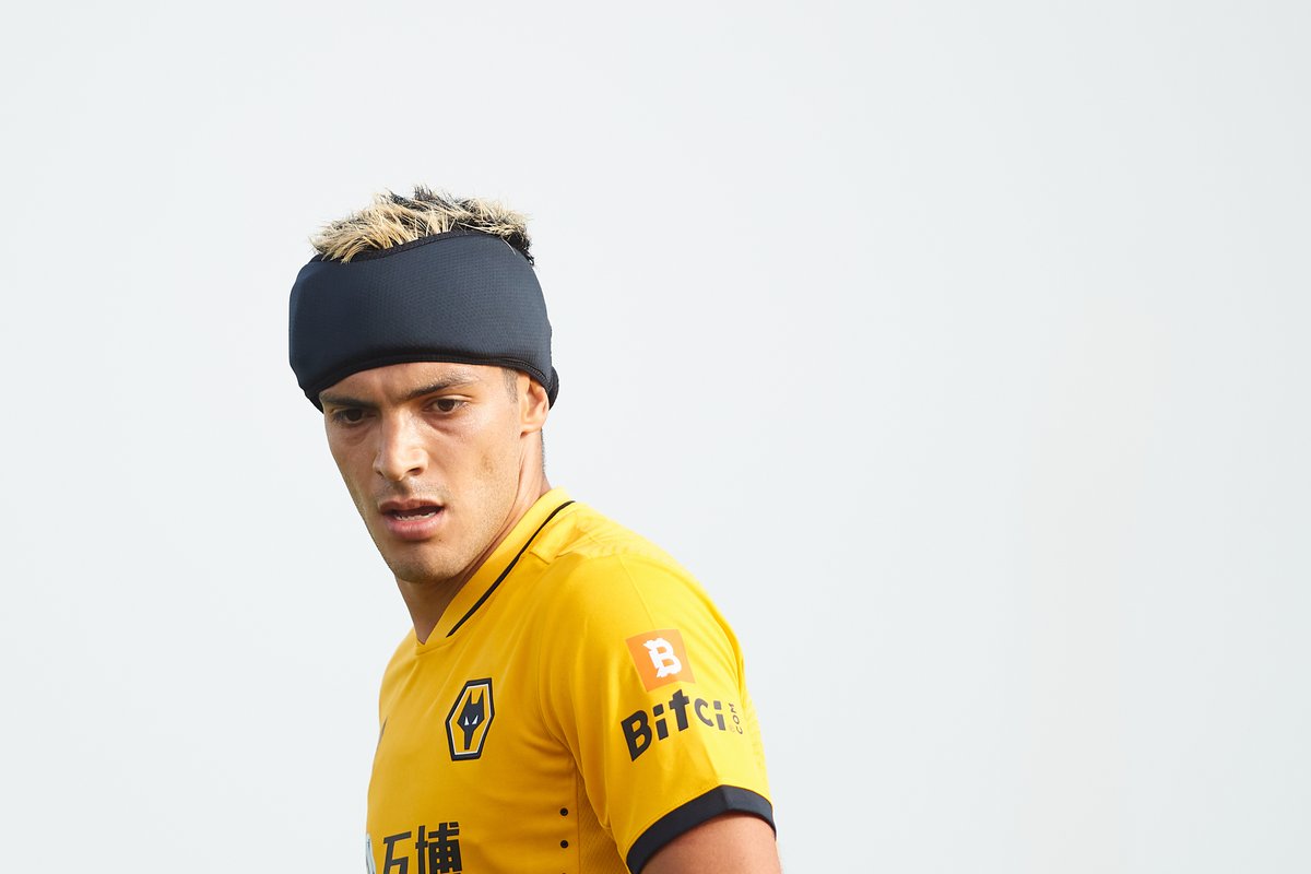 TUDNUSA's tweet photo. 🇲🇽🐺@Raul_Jimenez9 sigue sumando minutos con los @Wolves💪
https://t.co/VVJjGGuFgu
#PremierLeague | #RealBetisWolves | #PasiónYOrgullo https://t.co/t7lCktjM1M