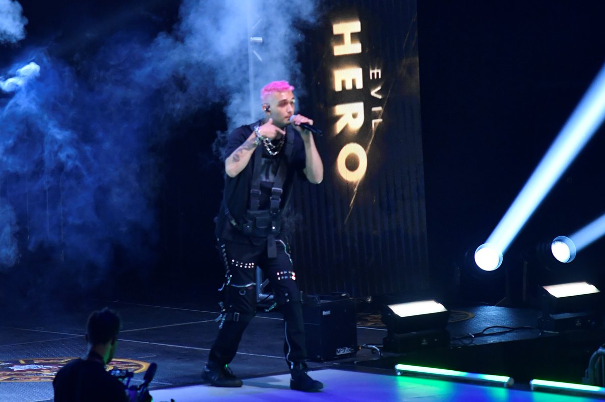 Damon Gonzalez tweet media