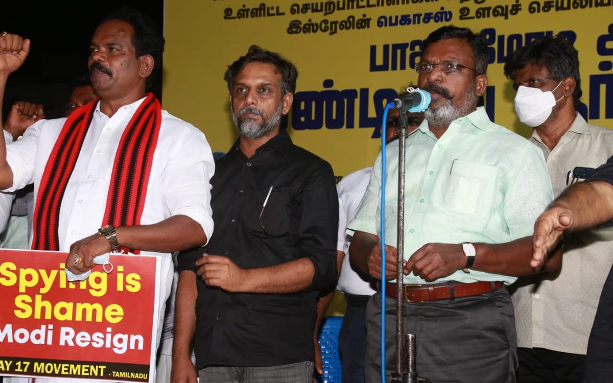 thirumaofficial's tweet photo. #Pegasus: அரசியல் பகையைப் பழிதீர்க்கும் நோக்கில் உளவுபார்க்கும் மோடி அரசின் இழிசெயலைக் கண்டித்து சென்னையில் ஆர்ப்பாட்டம் நடந்தது. மே17 இயக்கம் திருமுருகன் காந்தி ஒருங்கிணைத்தார். 

அதில் பங்கேற்று மோடியே பதவி விலகு என தேசிய அளவில் போராட்டத்தை விரிவு செய்வோமென்று உரையாற்றினேன். https://t.co/iMIBhpOA0b