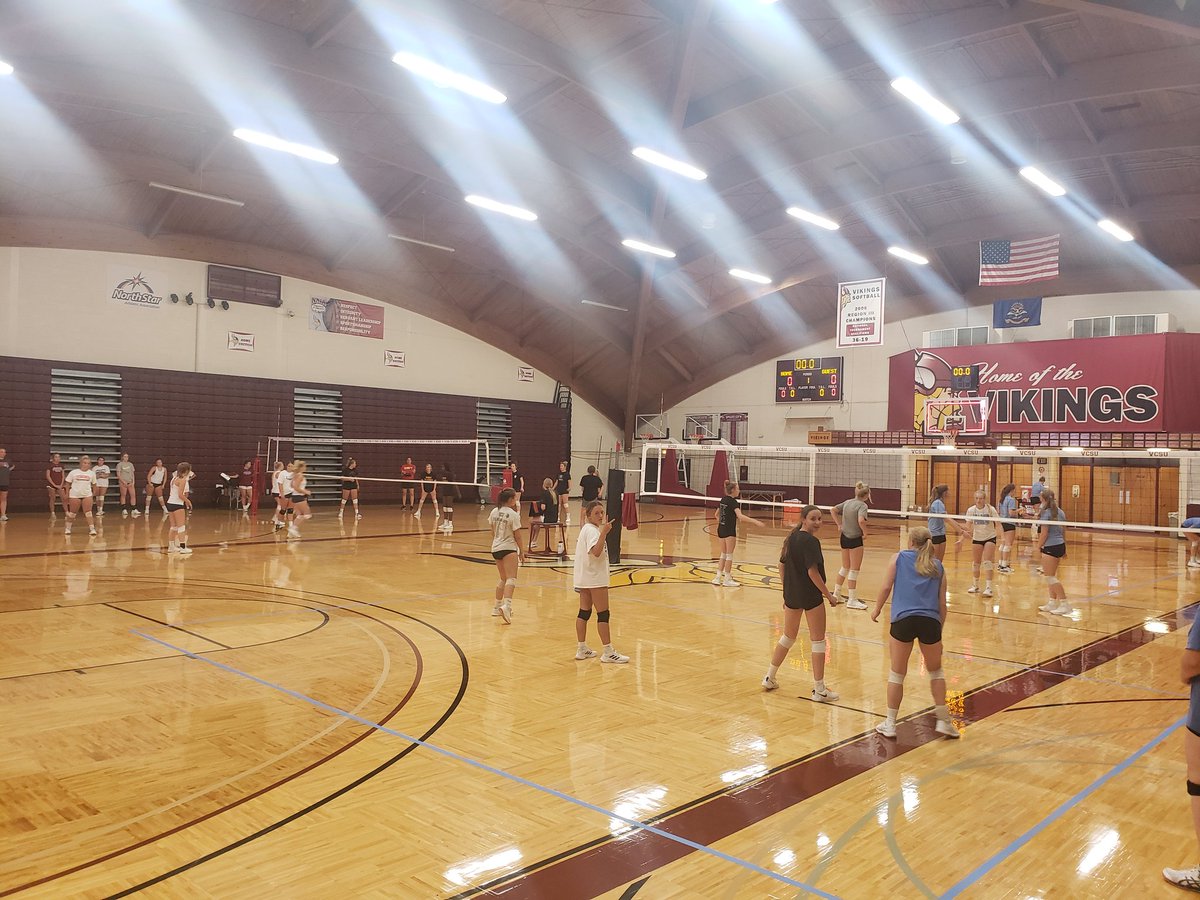 VCSU Volleyball tweet media