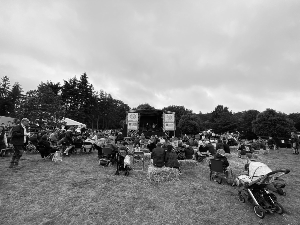 Legends Live Pro tweet media