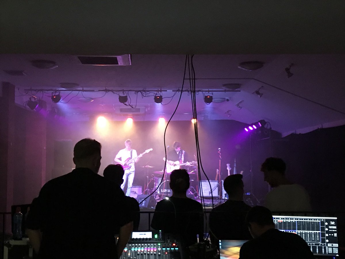 southernscampi's tweet photo. #DannyMellin #MusicVenueTrust 🎶⁦@musicvenuetrust⁩ 
#AbingdonNorthcourt 

#GettingBackOutThere 
#itsNotTooMuchToMask 😷 https://t.co/Zngb4OuwfS