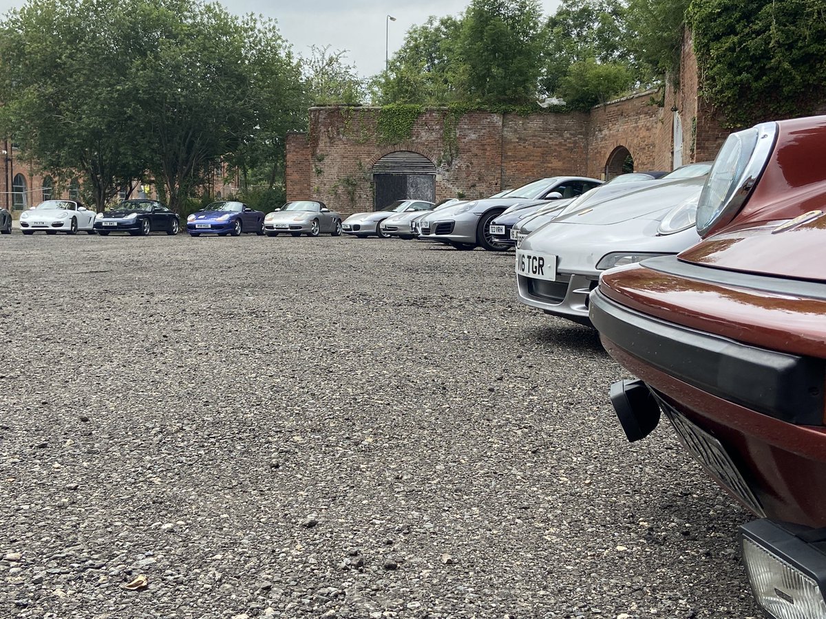 Porsche_TIPECSC's tweet photo. Great day out driving the region and spending some time @CarNatter having a coffee and chat https://t.co/9MWD0c22Zi
