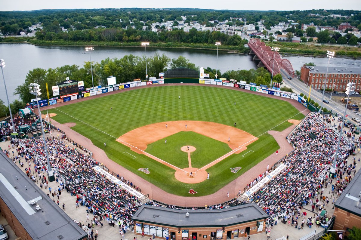 Jakefitzgibbons's tweet photo. Thank you Hartford for giving me an opportunity, but after a long and stressful recruiting process I am happy to announce that I will be attending Umass Lowell to continue my baseball career! Thank you to all my Coaches, family and friends for helping me along the way. https://t.co/DvGkLIc8uE