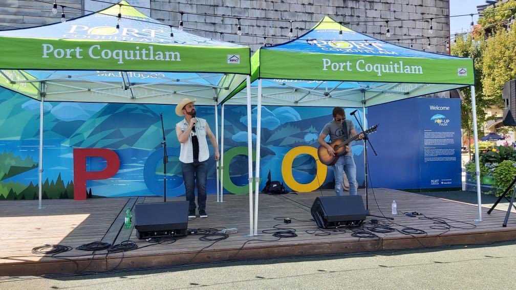 CityofPoCo's tweet photo. Thereβs still time to come on by the Shaughnessy Pop-up park and enjoy some music from @PatrickMasse and pancakes from the Lions Club @pocolions. Here until 2pm!
#CityofPoCo #CityofPortCoquitlam #PortCoquitlam #PoCoPride #PoCoShaughnessyPopupPark https://t.co/SD94kGcHJw