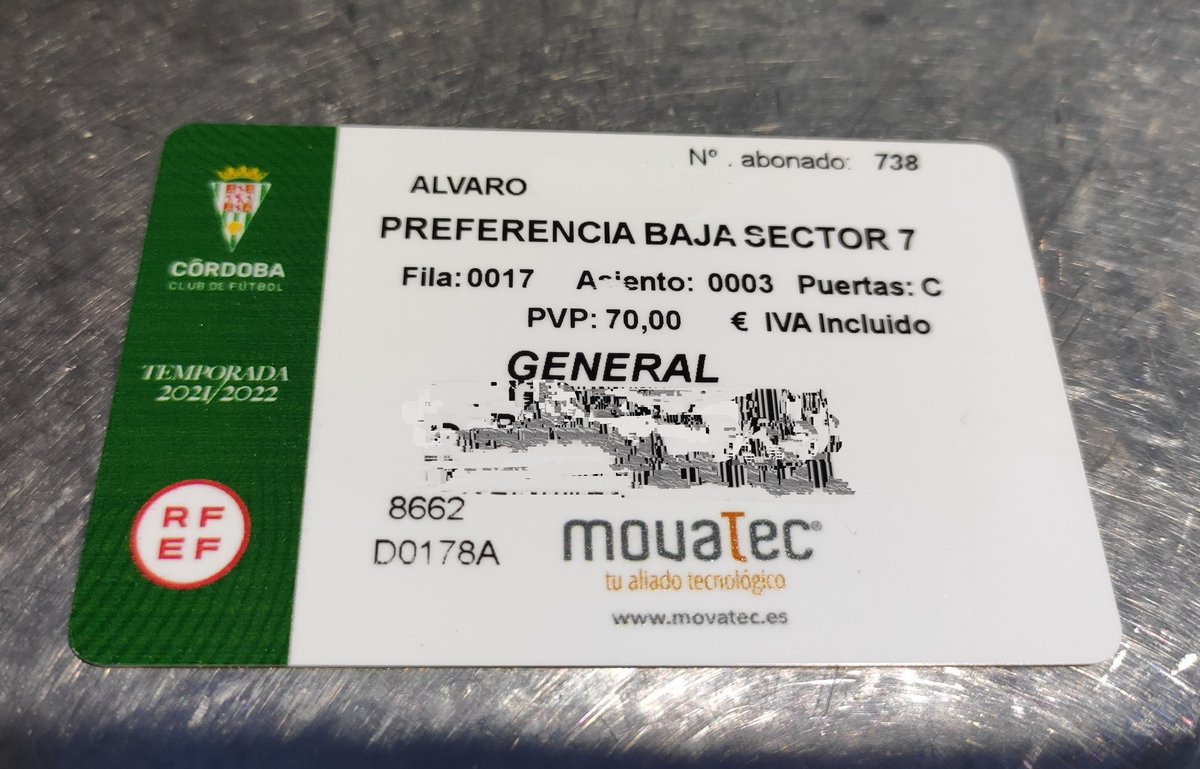 pollOlenteja tweet media