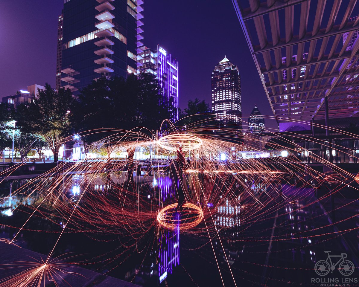 Rolling_Lens's tweet photo. Well here they are.  Last night's final edits.  Do you have a favorite? #canoneosr #dtxstreet #lifebehindthelens  #dallasphotographers #aliveatnight #longexposureaddicts  #lazyshutters #longexposurephotography #steelwool #teamnosleep #primeshots #igtexas #dallascreatives https://t.co/qPJeIy58Qw