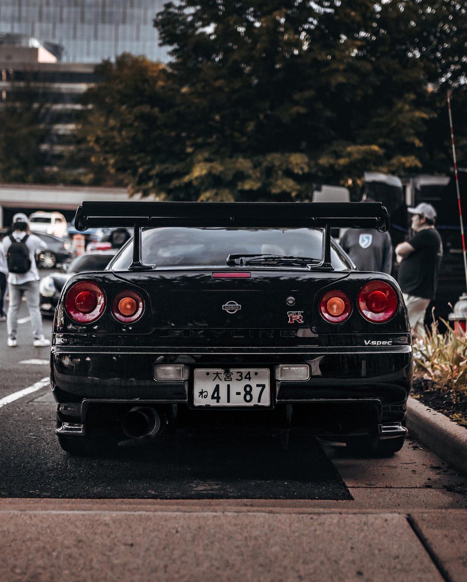 R34