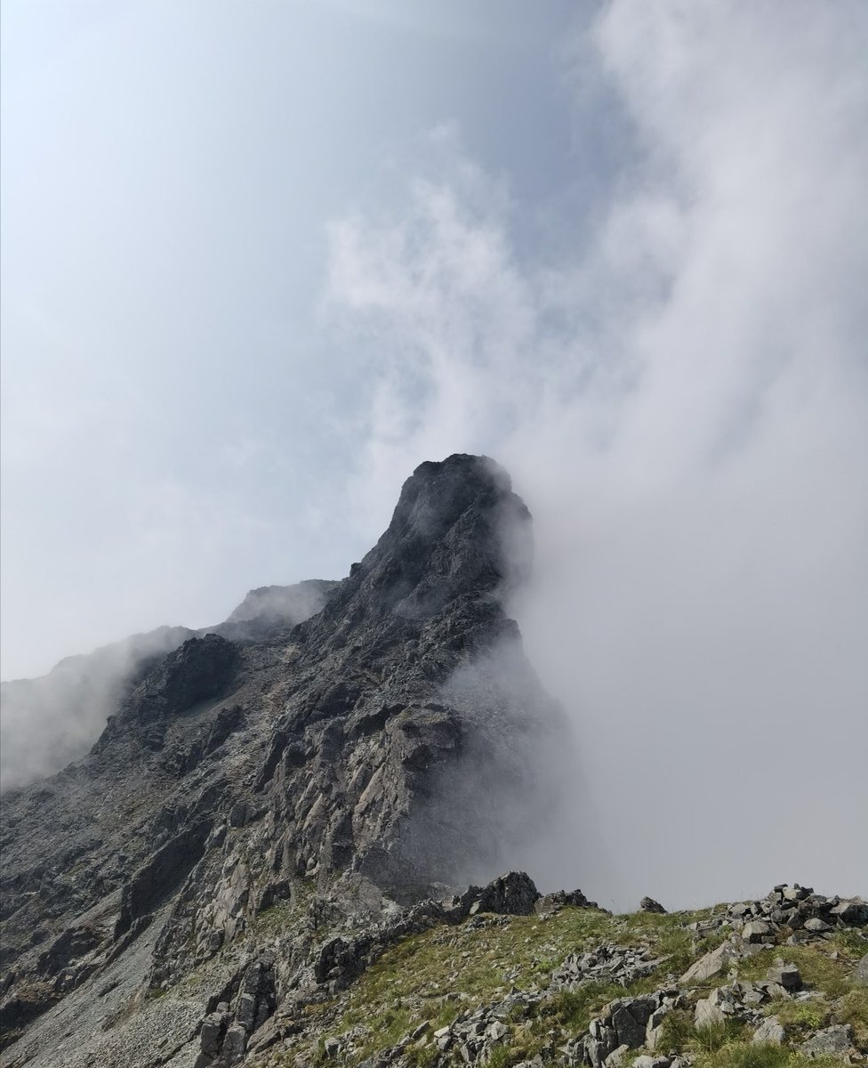 dektasker's tweet image. Amazing trip to sky recently. Loads of great photos and hard to choose 4. The trip had everything. Will stay long in the memory.