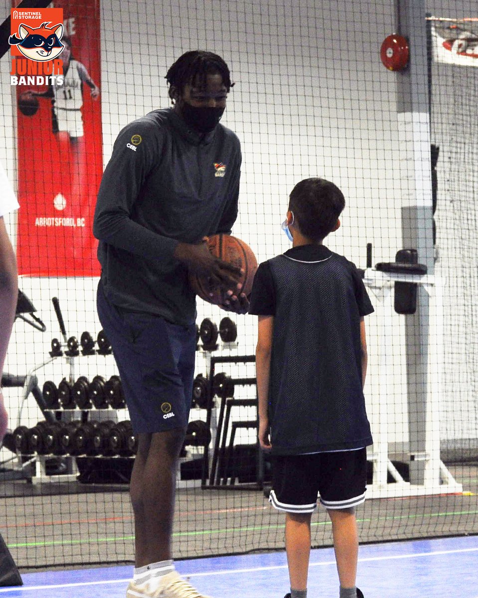 Great to have Anthony Tsegakele of the @FV_Bandits  join our Junior Bandits players this morning! 🙌

Spots are available for our Junior Bandits programs for grades 2-9 starting August 14th, register your child today!

👉 thebandits.ca/junior