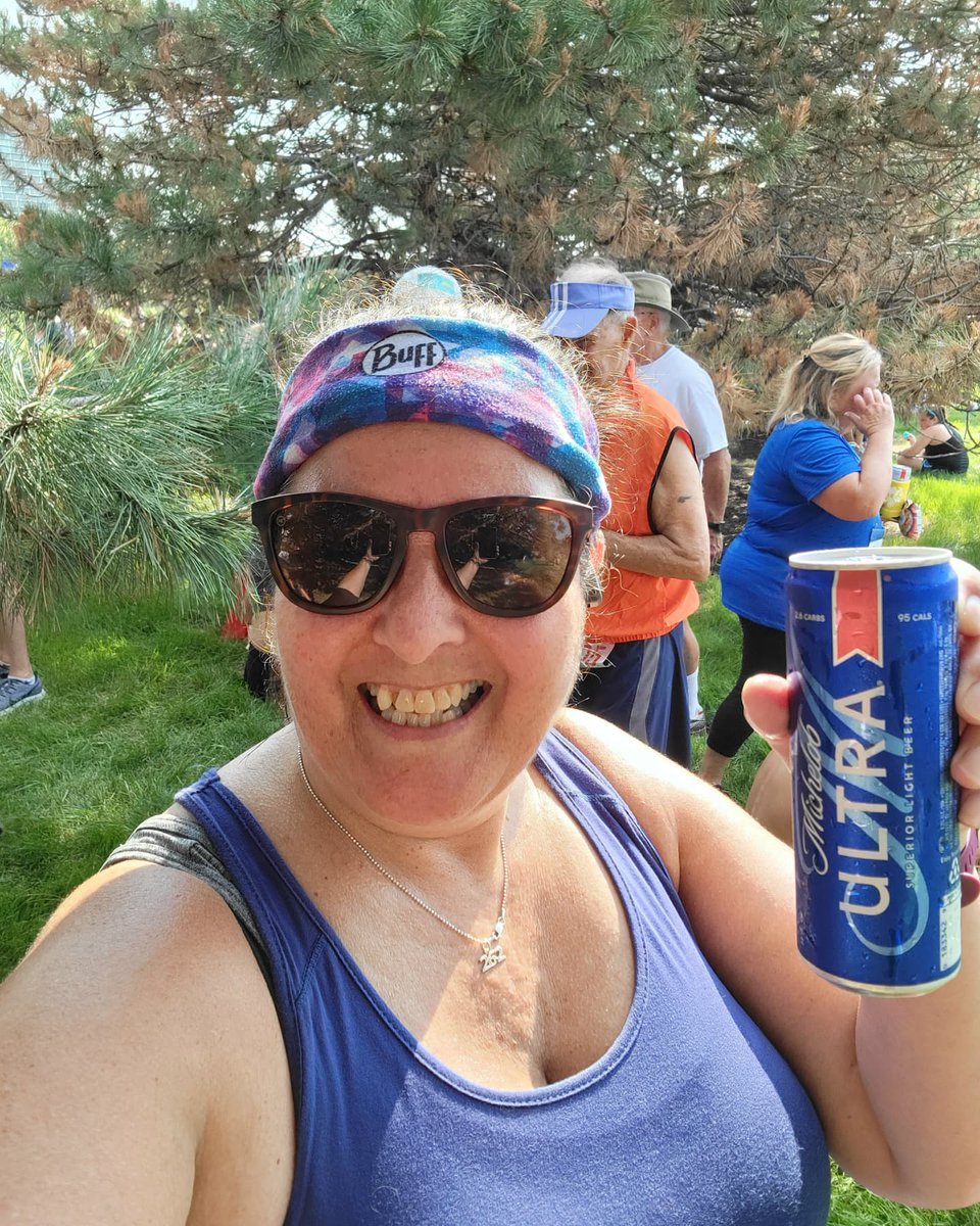 runnergirl1612's tweet photo. So much fun at the @BixSeven today! This is a must run race!
#RunWithTheBestDrinkWithTheRest #Bix7 #WisconsinRunnerGirl #PartyWeekend #Davenport https://t.co/oFJWOn2WTF
