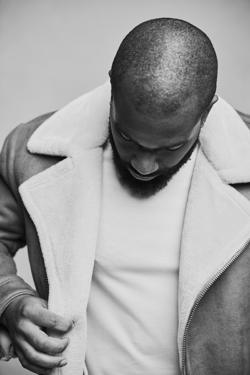 PMBMusic's tweet photo. I normally don’t post my birthdays but it’s the start of a new decade for me &amp; I’m learning you’ve got to stop &amp; appreciate your blessings sometimes. Thankful the most that I get to head into this next 10 happy, surrounded by the right people &amp; in divine purpose. 🙏🏾🥂 https://t.co/kt617e70Is