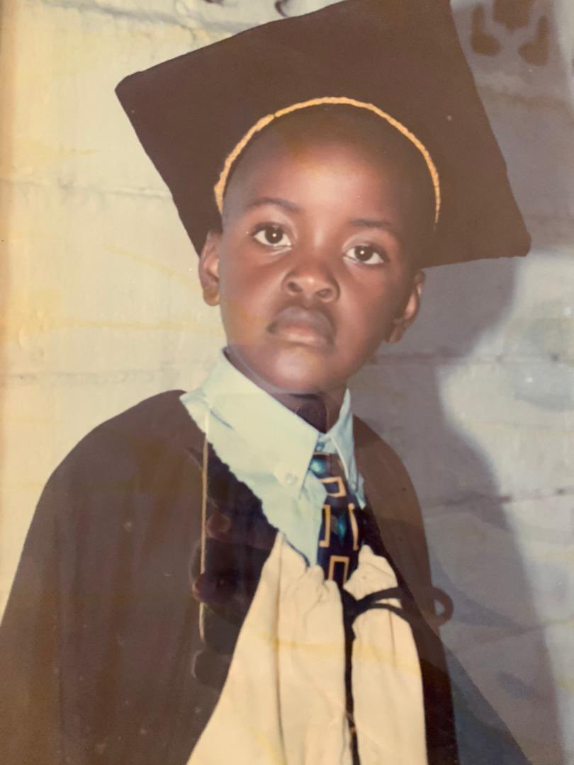 HMwiimbu's tweet photo. How it started 🤝 How it’s going 👨🏾‍🎓 https://t.co/z1UXTlw2rH