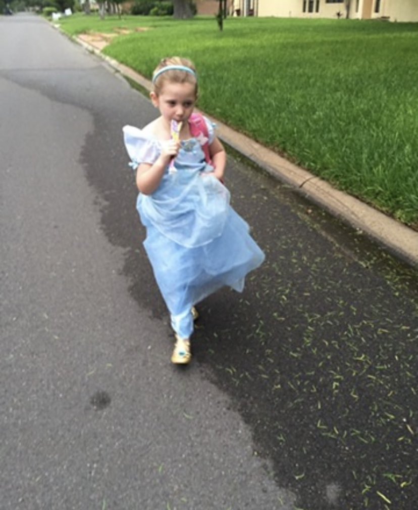 katieablackwell's tweet photo. happy bday to this princess https://t.co/yPO0vunDyq