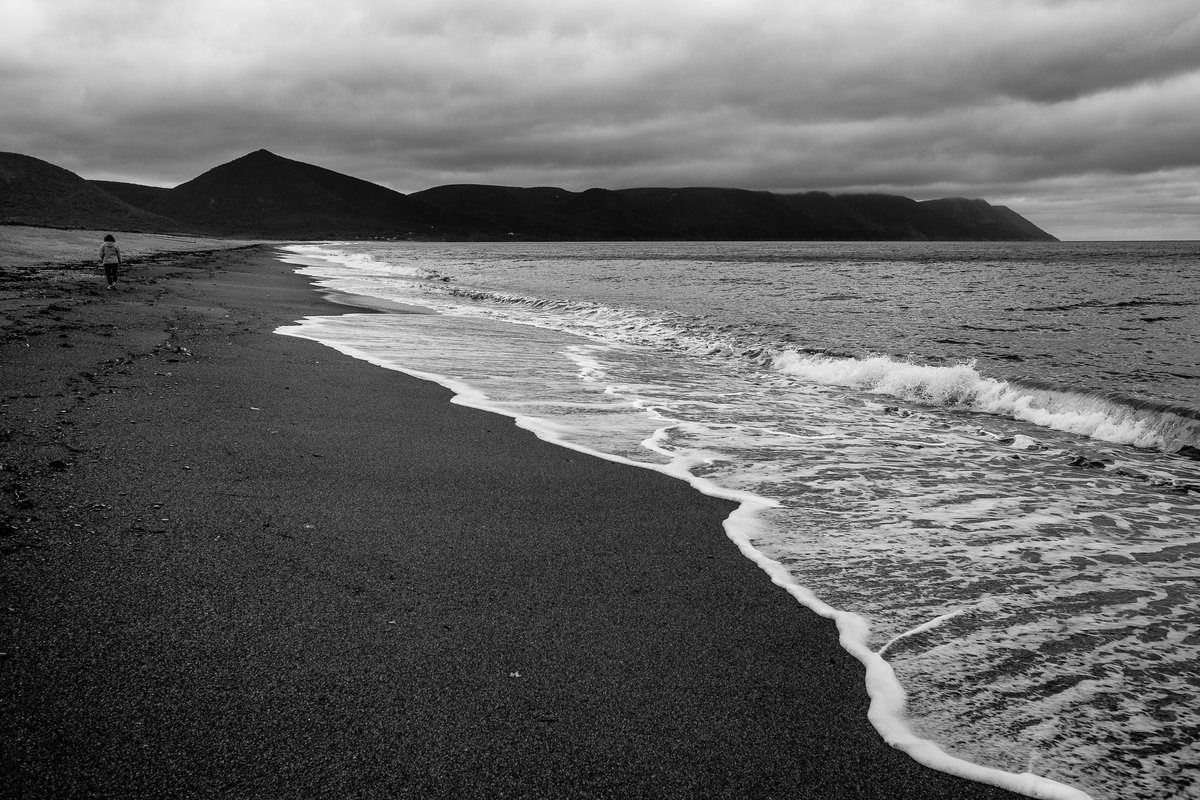 Mark_A_Brennan's tweet photo. Aspy Bay Beach, looking moody in the rain. #aspybay #nswild #capebreton https://t.co/zlR4XYhOmx