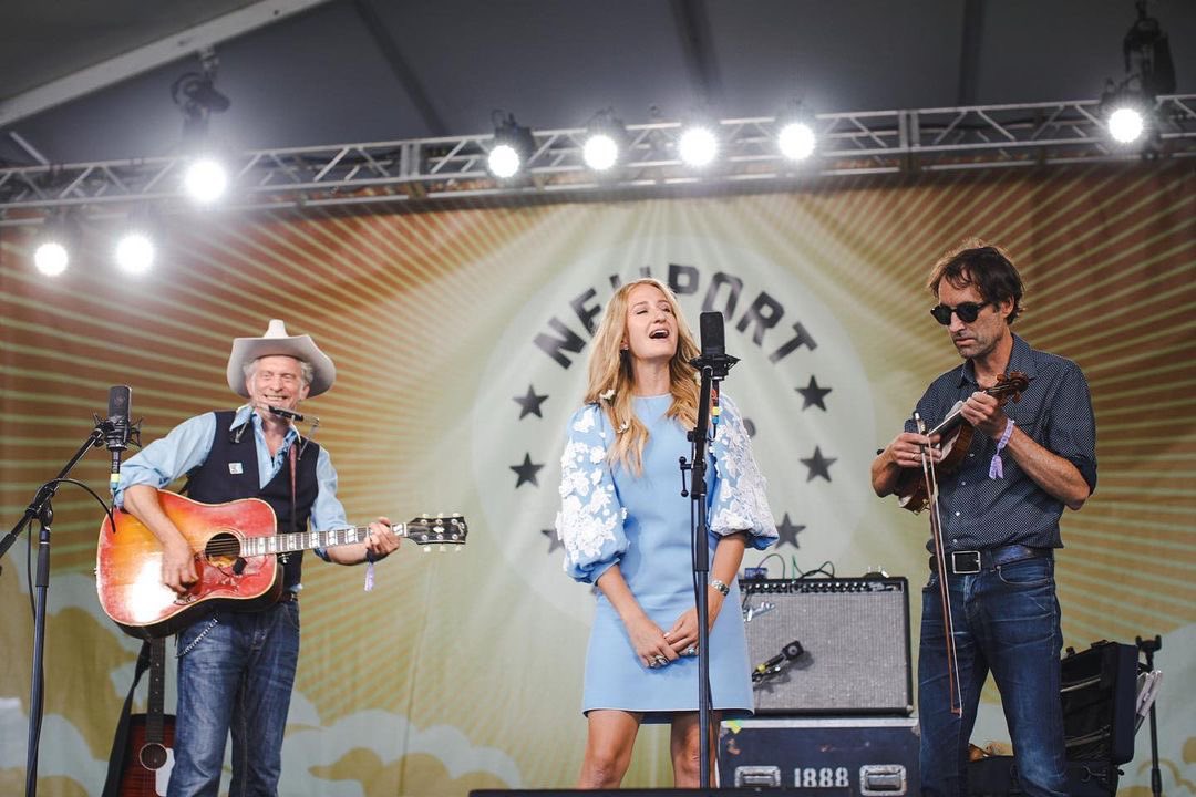 Margo Price (@missmargoprice) on Twitter photo singing angel from montgomery with <a href="/andrewbird/">Andrew Bird</a> & <a href="/JimboMathus/">Jimbo Mathus</a> at <a href="/Newportfolkfest/">Newport Folk Fest</a> trying not to cry. miss you John Prine 🏹 singing angel from montgomery with <a href="/andrewbird/">Andrew Bird</a> & <a href="/JimboMathus/">Jimbo Mathus</a> at <a href="/Newportfolkfest/">Newport Folk Fest</a> trying not to cry. miss you John Prine 🏹
