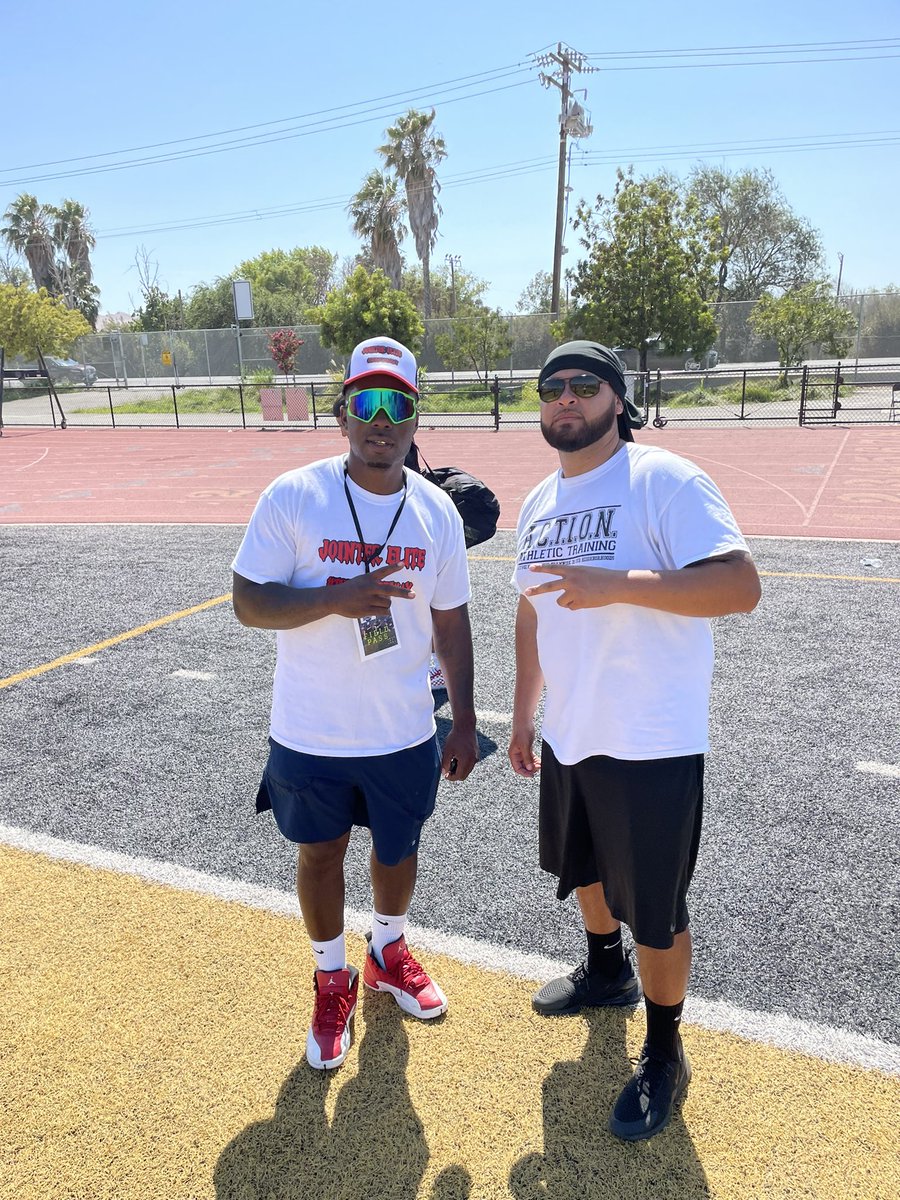 PangelinaJohn's tweet photo. Appreciate the opportunity to help out with your camp bra itโs always love. ๐ช๐ฝ๐ฏ
#joejointer
#jointerelite
#savagecertified
#actioncertified https://t.co/FKHKWeyxIR
