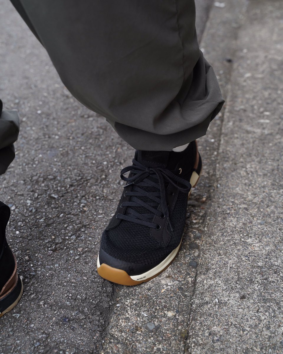 wax1132's tweet photo. @DannerBoots1932
OVERLOOK
color: Jet Black
upper: EnduroKnit, Nubuck
footbed: OrthoLite
outsole: Vibram® Megagrip
size: 27cm, 28cm, 29cm
Now On Sale.
#WSrecommendations
#danner #myoutdoorpartner
#outdoor #camp #アウトドア #キャンプ
#wayntstore #wayntselect
#裏竪町ストリート https://t.co/TijK7pJi7t