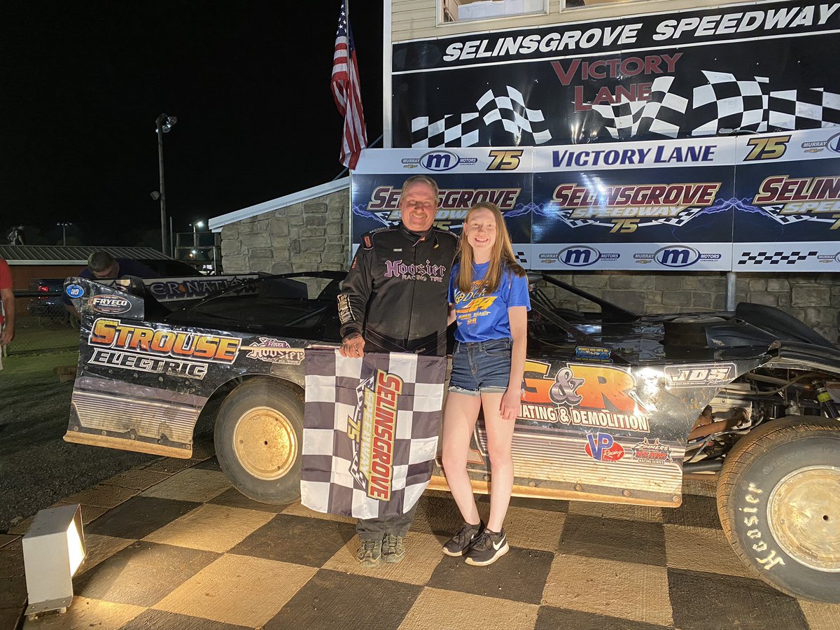 SnookAllee's tweet image. He finally did it!! Congratulations Jim! 
Dylan P2 and Andrew P5! 
#YoderNation 
@RaceSelinsgrove