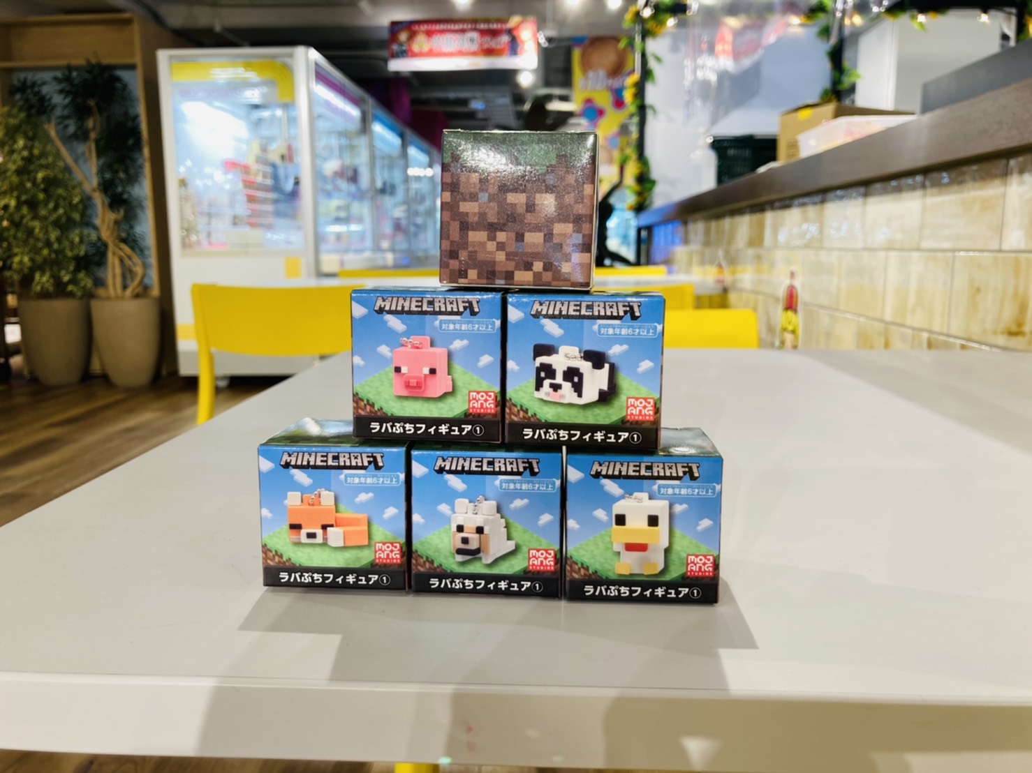 ট ইট র わくわくクレーンゲーム王国 上大岡 アカフーパーク 鬼滅の刃いっぱい プライズ情報 マインクラフト ラバぷちフィギュア マイクラのミニミニフィギュアじゃ 4cmくらいで飾る場所に困らないのじゃ 箱自体も草ブロックとして一緒に飾れる