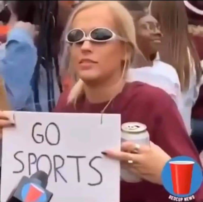 Yo viendo a Brisa Hennessy en surf o a cualquier otro atleta tico haciendo todas las disciplinas en las que no me sé ninguna regla o como funcionan las puntuaciones pero igual los apoyo a todos