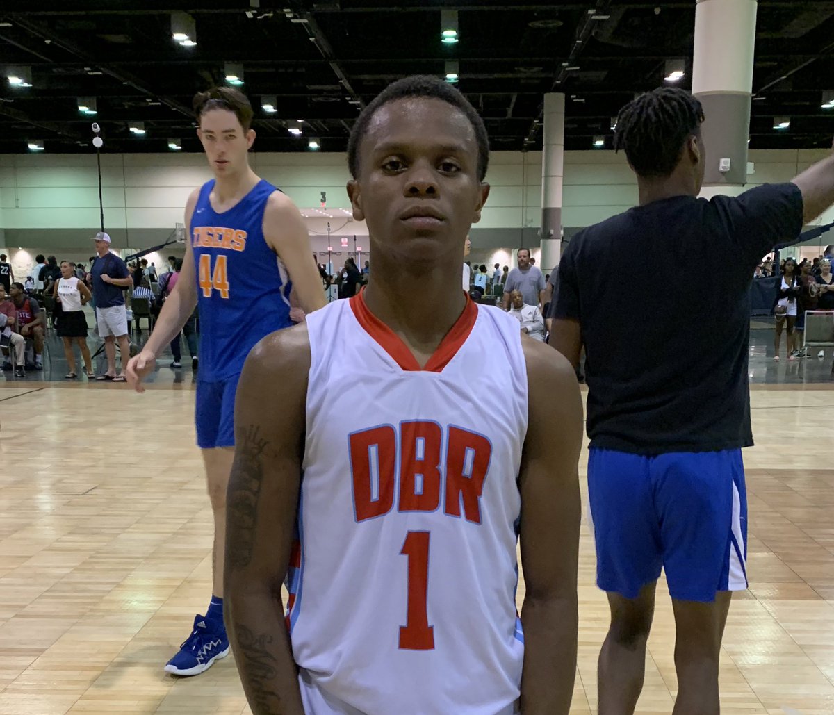 Montez Taylor scored 17 points including a couple big threes late in the 2nd half and the game icing FTs, as Dreams Become Reality 17U advanced to the Final 4 with a win over UTS. <a href="/ny2lasports/">NY2LA SPORTS</a> <a href="/ChadELewis2/">Chad Lewis</a> <a href="/hoopseen/">HoopSeen</a> <a href="/MHS_Boys_/">Midwest Hoops Spotlight</a> <a href="/DBR_Recruiting/">DBR Recruiting</a>