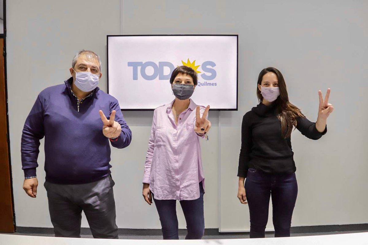 mayrasmendoza's tweet photo. Estos son los precandidatos a concejales y concejalas que integran la lista de @TodosQuilmes.

Hay futuro, fuerza, esperanza y, principalmente, voluntad política de construir la ciudad que los quilmeños y quilmeñas nos merecemos.

#LaVidaQueQueremos☀️🇦🇷 https://t.co/gm3riAnYau