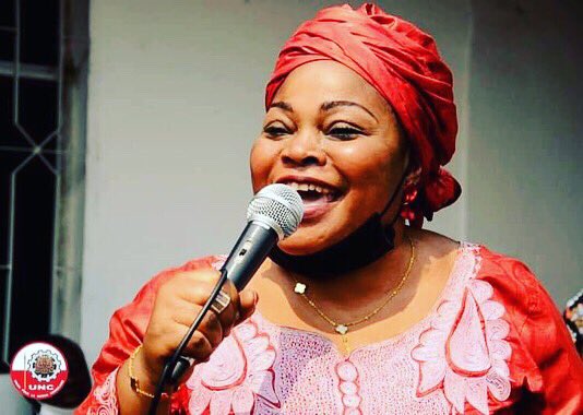 UncDiaspora's tweet photo. 🌍• La Secrétaire Générale Adjointe de l’UNC Zone Diaspora, Madame Miss-mass Massambombo, a rehaussé de sa présence remarquable, ce Samedi 24/07/2021, au lancement officiel du Centre de Formation gratuite "MOPEPE YA SIKA" à Camp LUKA. Merci 🙏🏾 a Maman Anne Elongo pr cette œuvre. https://t.co/96o2IOLERb