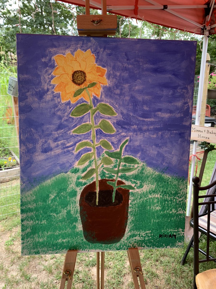 ultramiriam's tweet photo. The last time I created an art piece I was in 8th grade. Inspired by our garden, today I painted “A Sunflower Grows in a Ginger Root Pot.” Will sell to highest bidder 😂 #yourenevertooold #tocreate #art #topaintlikeyouare #ineighthgrade https://t.co/La0FmGqqfu