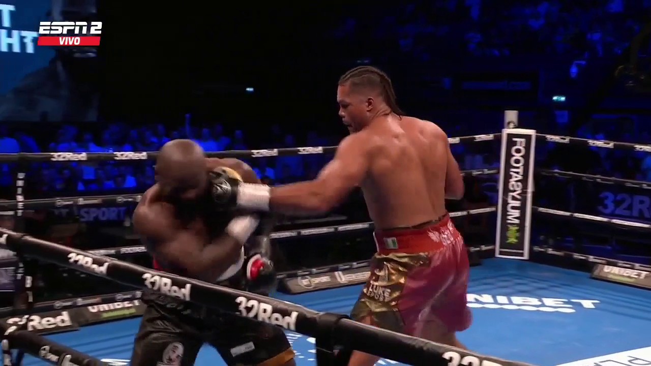 Joe Joyce noqueó técnicamente en seis asaltos a Carlos Takam desde Wembley.