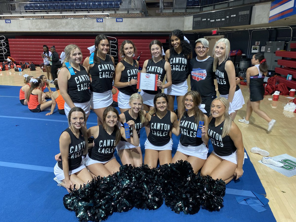 CantonCheer tweet picture