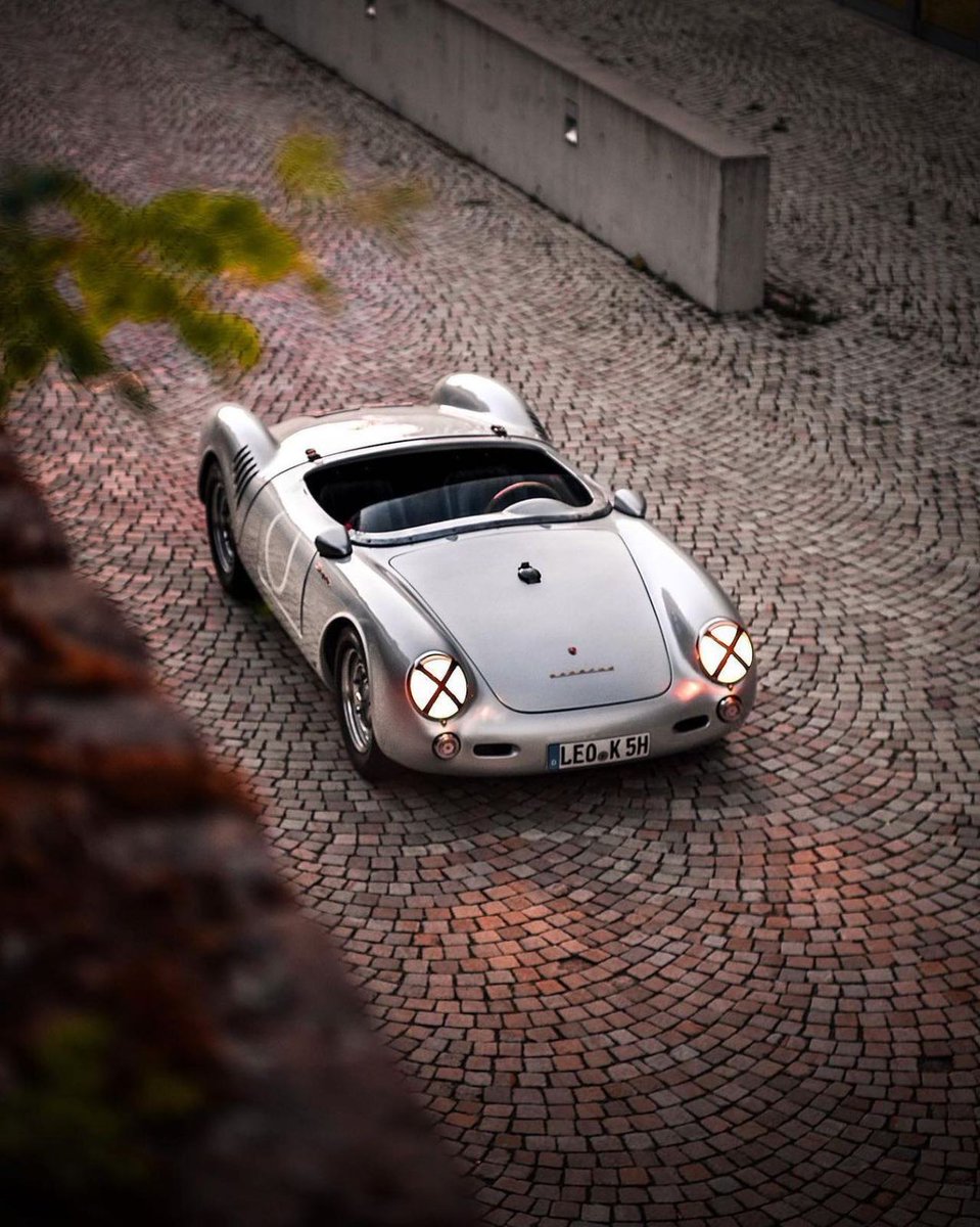 #Porsche 550