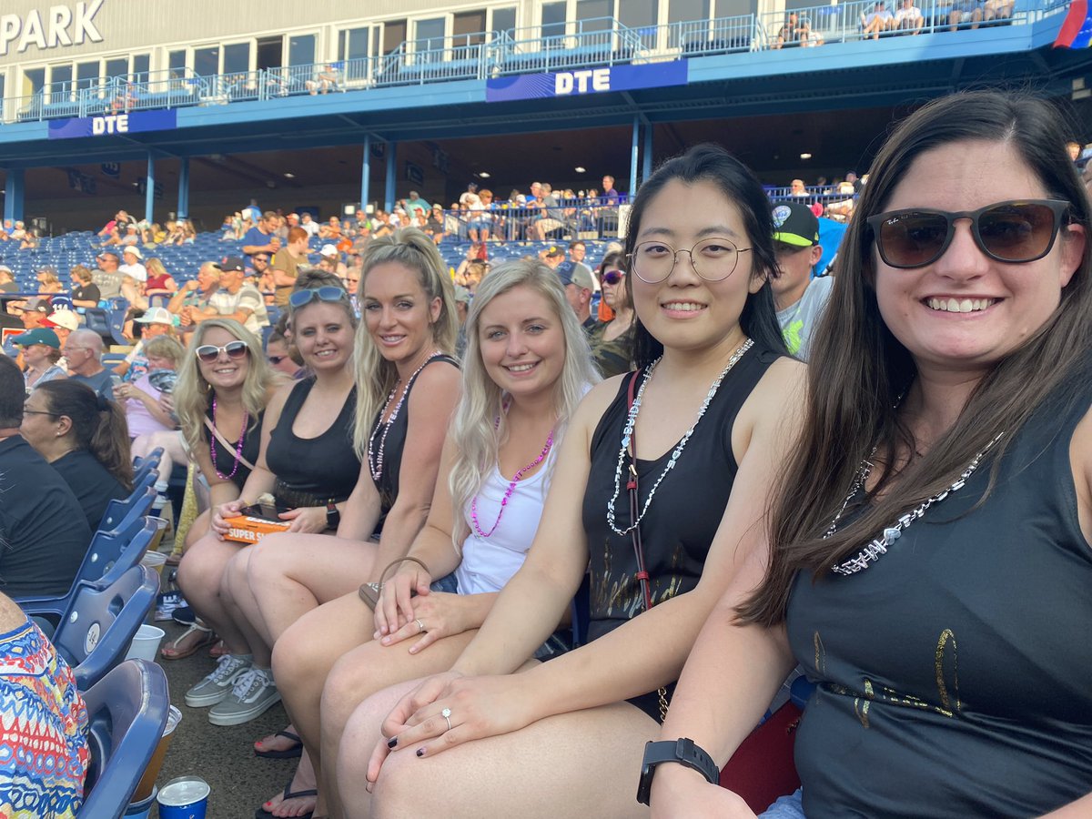 Cubslover12's tweet photo. Enjoying my bachelorette party with the Calaveras! #whitecaps #section116row7 #wegotthis https://t.co/Ez2i9rsbDO